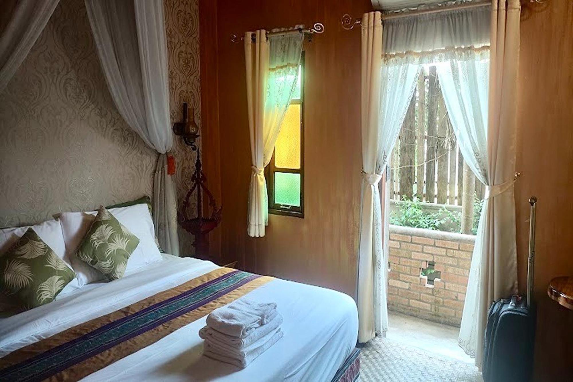 Amethyst Hotel Чиангмай Екстериор снимка
